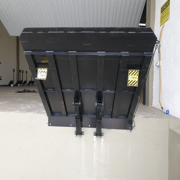 Niveladoras de Docas Frontal??